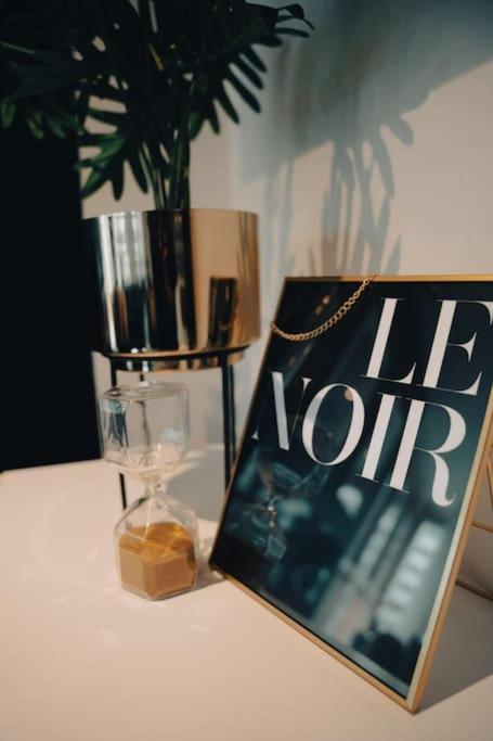 Penthouse Noir - Wyndale Living - Central Bham 2Br 버밍엄 외부 사진