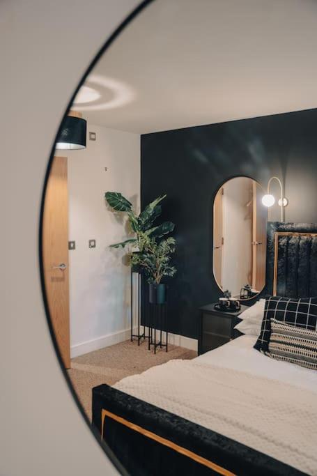 Penthouse Noir - Wyndale Living - Central Bham 2Br 버밍엄 외부 사진